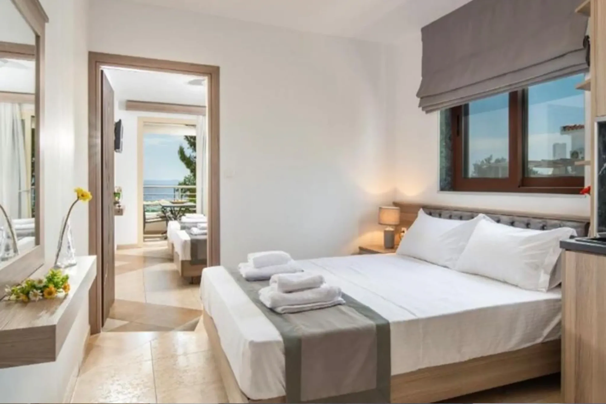 2 Bedroom Suite (17)