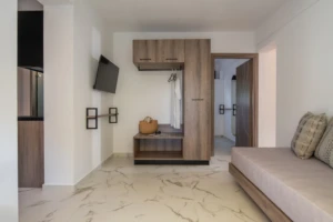 2 Bedroom Suite Plus Living Room 12