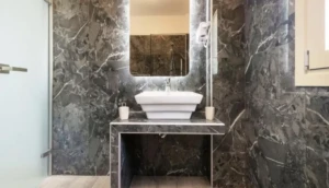 2 Bedroom Suite Plus Living Room 33